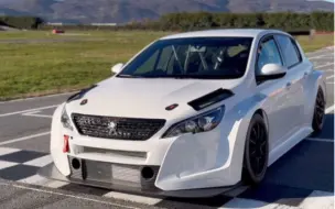 标致308TCR搭载一台1.6升直列四缸涡轮增压发动机 350马力 六前速序列式变速箱