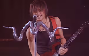 谢霆锋《假天真》2000 Viva Live 演唱会
