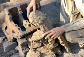 牛粪焗缸体，古法汽修
