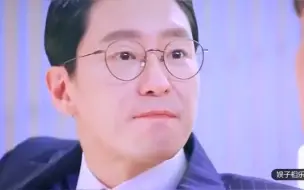 顶楼 或许在养育她的十几年里，他真的有把锡京当做亲生女儿吧