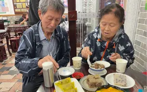 和爸妈去顺德老铺吃双皮奶，点了好几样才86元，芒果豆花很好吃