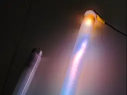 紫外线灯管出现电弧打滚，及漏气过程
