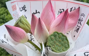 带妹妹去见偶像王豆豆，是啥体验？！我可得准备一些心意礼物带去，太期待见面啦～