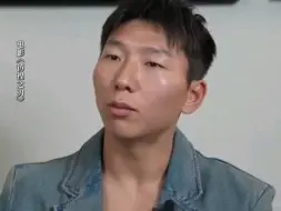 高速跳车裤子着火，阿如那的第一反应竟然是…
