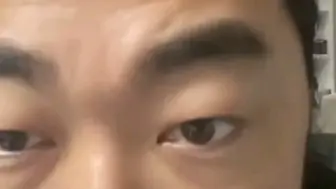 峰哥怒骂B友找不到女朋友还怪到我身上，纯纯的傻篮子