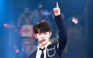 【章昊】看了这段随舞你就明白章昊为什么能在韩国选秀里拿第一   KCON LA