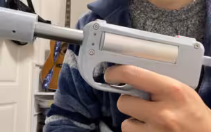 哄小孩专用软弹发射器｜小孩哥：呸