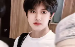 【张极】女鹅亲亲我也要