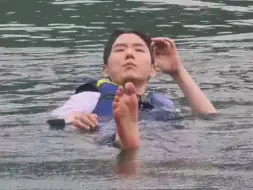 SHOWNU上传基贤庆生视频