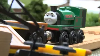 Thomas Slow Motion Crash Test (Thomas & Friends)