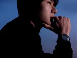 我的老天爷啊！这也太帅了吧！！！无声无息的跑到洛杉矶，原来是去拍香奈儿腕表广告！果然，一博一出现就会给我们惊喜！