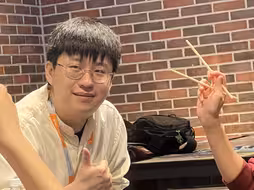 玩神深情朗诵经典弹幕之一只玩神在水边💧