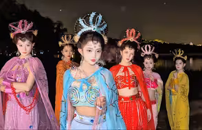 误入盘丝洞