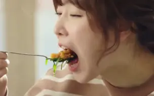 【一起吃饭吧】这个炒米看起来真下饭，女主吃这么多居然还说在减肥！
