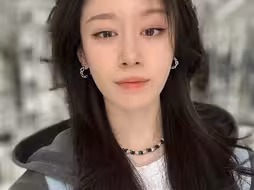 2025.3.23智妍ins更新