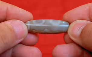给大家分享一颗特殊的至纯QN三眼天珠