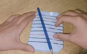 用皮筋弹战台风 皮筋和我总得崩溃一个