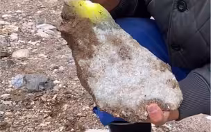 天然玉矿去挖玉