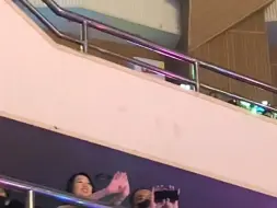 【杨博文】原来羊爸羊妈特地给小羊做了应援!cr:呆呆羊