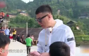 穷山恶水出刁民？孙红雷下乡遭遇雪糕刺客，100块买不了21个冰棍2