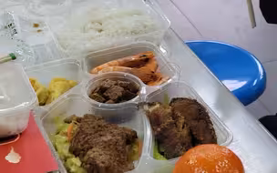 不一样的年夜饭