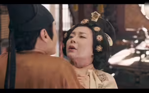 颜妃也是自作孽，在后宫争了一辈子，最后竟被贴身太监给掐死，还连累了儿子，她这一生也算是可笑。