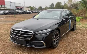 奔驰S400L2022款豪华版实车展示