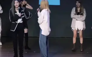 诗情画奕 热恋和青涩的明显对比
