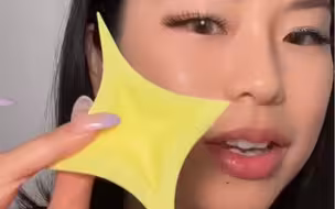因为这个奇特的星星辅助工具种草了眼影（结果眼影断货了）