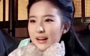 刘亦菲版小龙女花絮，你一定没见过这么可爱的刘亦菲