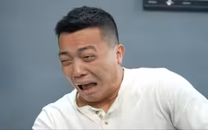 快来人阿！这里有人虐狗！