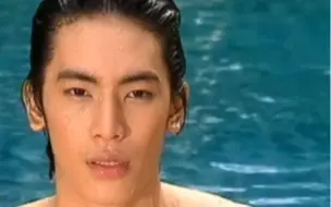 男神出现了