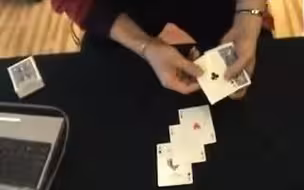 刘谦私下随手玩牌-Lu Chen card magic