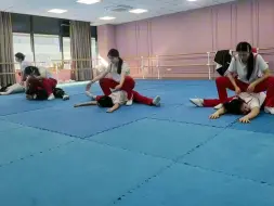 高中舞蹈生训练日常