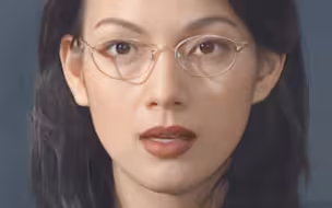 少见的英气型美女，短发长发都一样掰弯我！