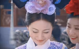 若兰后半生的唯一一点欢愉，竟都是若曦给她的