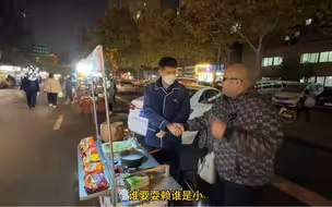 150块钱在合肥包一家泡面摊，大哥吃完所有牛肉，让摊主早下班