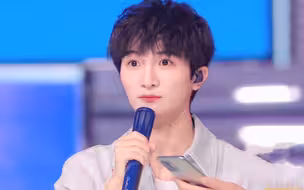 【周深】进来看28岁男人的少年感，这明明才18岁