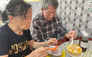 和爸妈去蛇口百草堂凉茶铺，杨枝甘露18元有大块芒果，凉茶太苦啦
