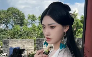 “像师姐这样的人，当真能做到无情吗”
