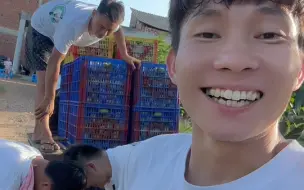广西百色的芒果丰收啦！有没有外省的朋友过来帮忙摘芒果的？