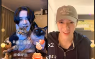 看得出来猫猫真的很想他的猫猫们了‖“你说你回来它们会不会不认识你了”“不知道”