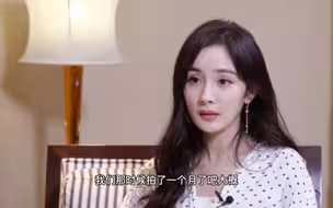杨幂打戏不用替身，动作干净利落，又飒又美，真的爱了
