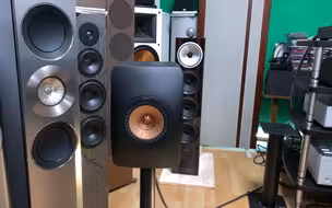 英国KEF LS50发烧级书架音箱 小身材竟有意想不到的声音