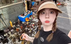 文玩女孩逛古玩市场！结果居然！！！