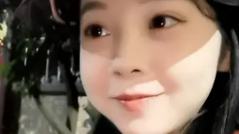 年少时喜欢的女孩，11年了还是我的女孩