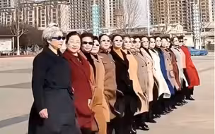 《妇绸者联盟》豆瓣：6.4