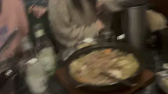 次粉醉倒时酒馆里突然响起3call