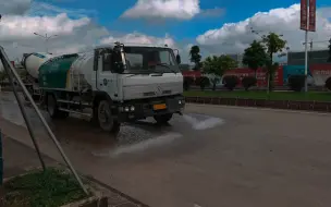 240719 冲洗工业园道路6 7759
