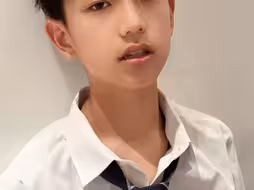 弟弟也混成卷毛了